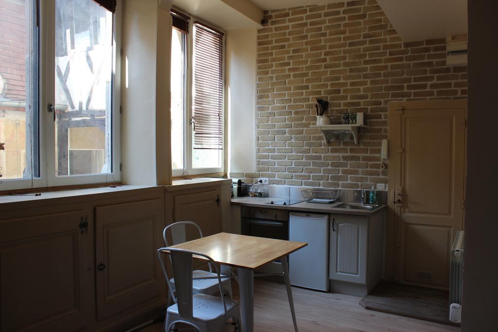 Le Petit Beurre - Studio En Hypercentre De Beaune Beaune  Buitenkant foto